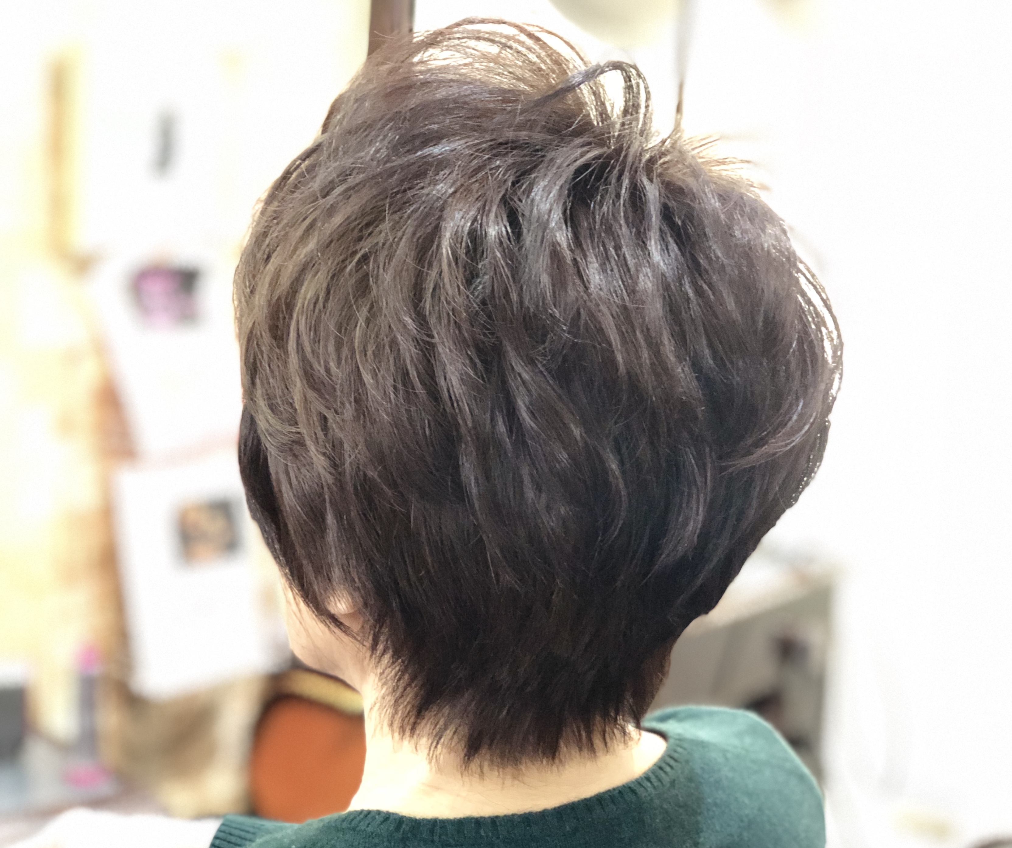 70代!今の悩みは白髪と、トップのボリュームが欲しいどうしたらいいの・・。