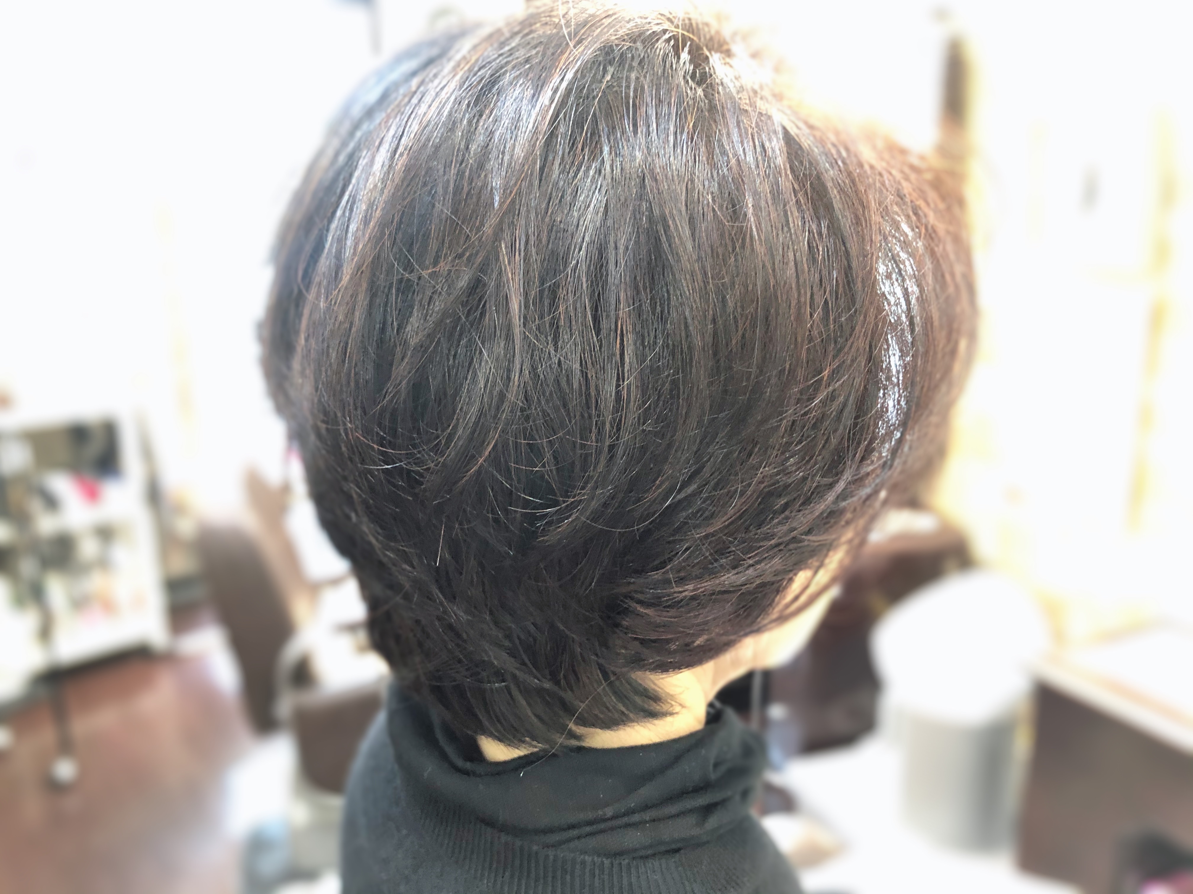 60代キュビズムカット沖縄美らヘナ くせ毛ブローレスカット 西宮 夙川 Anne アンヌ 美容室 60代キュビズムカット沖縄美らヘナ くせ毛ブローレスカット 西宮 夙川 Anne アンヌ 美容室